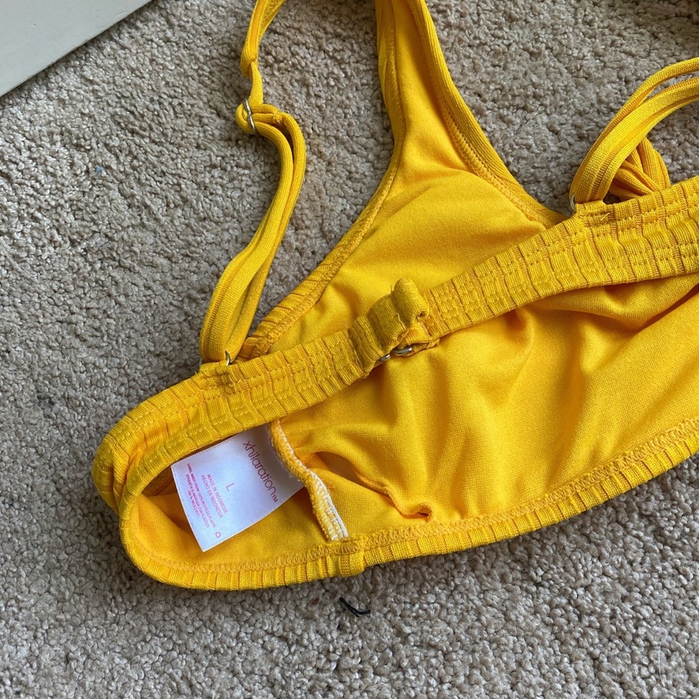 Yellow ribbed bikini set from Target - Picture 3 of 4